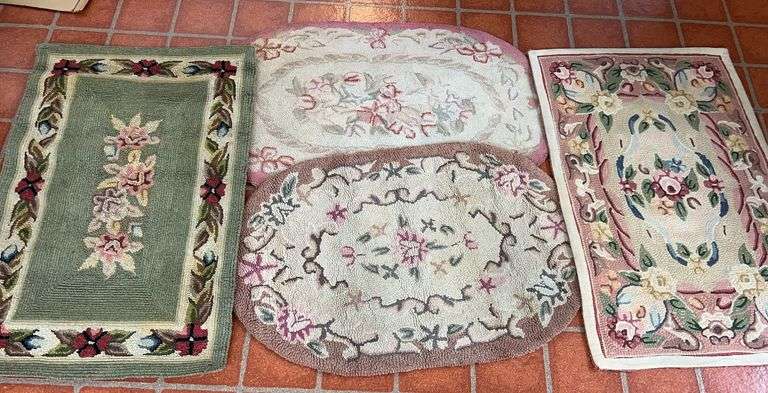 Floral Hooked Rug Collection image