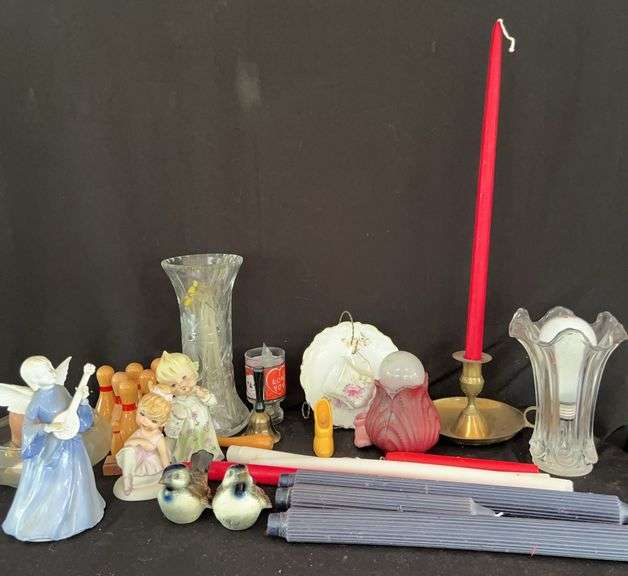 Assorted Household Decor image