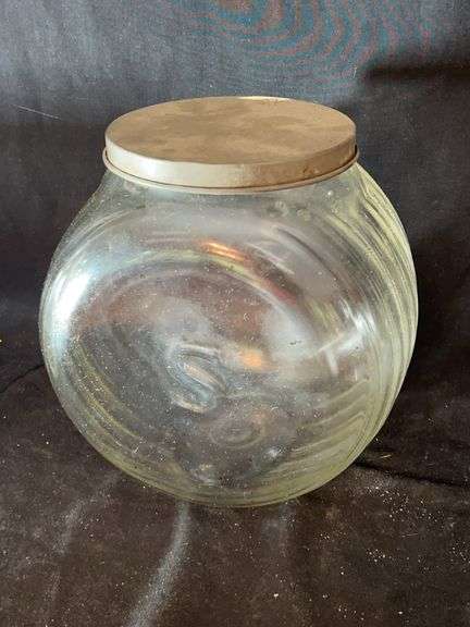 Glass Jar with Metal Lid image