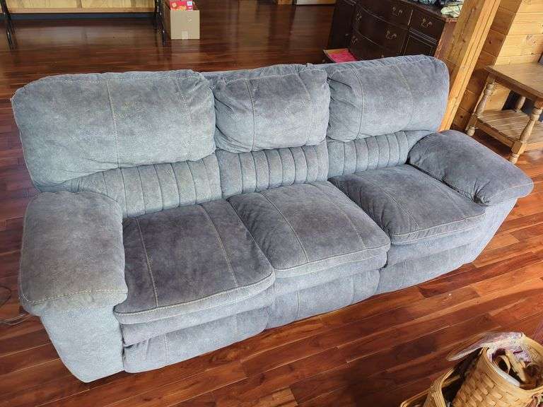 Catnapper Lay Flat Reclining Sofa