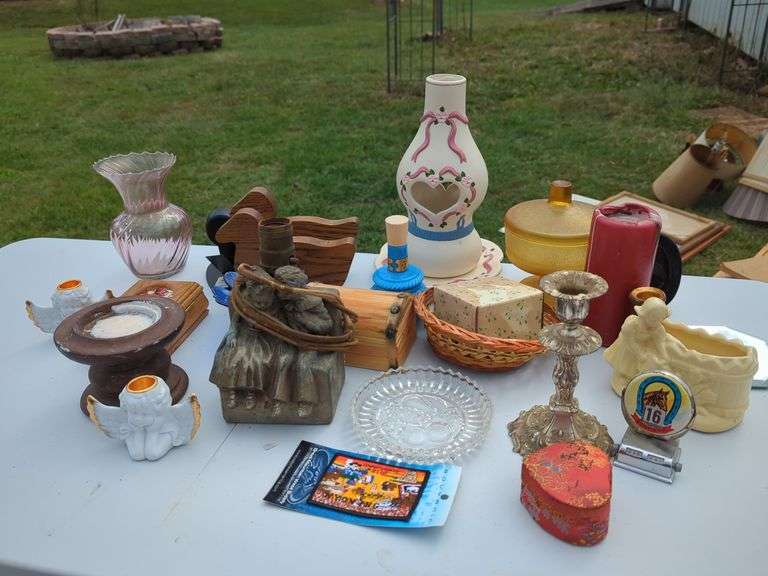 Assorted Home Decor and Collectibles image