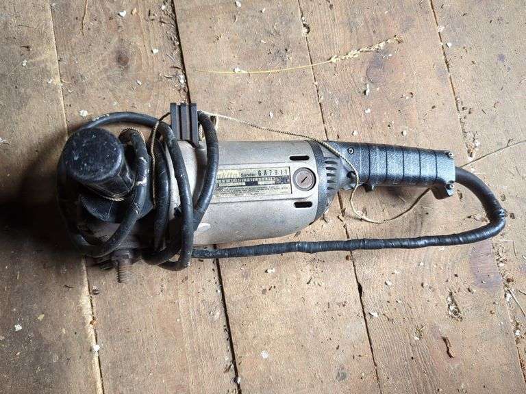 Makita Sander GA7911 image