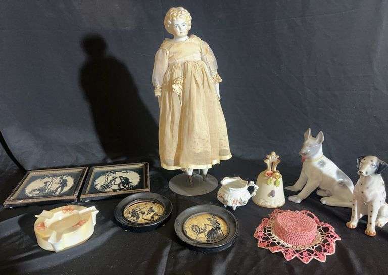 Assorted Home Decoratives image