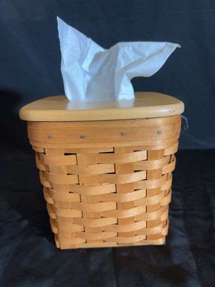 Handwoven Longaberger Tissue Box image