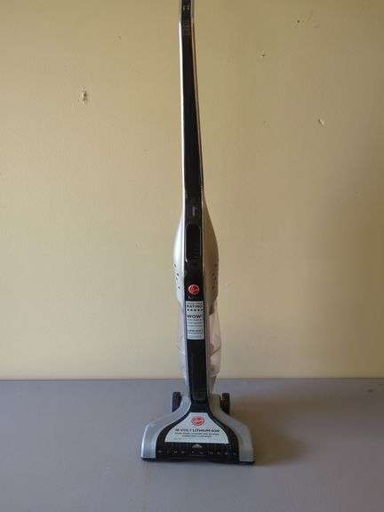 Hoover Linx Cordless Stick Vacuum image