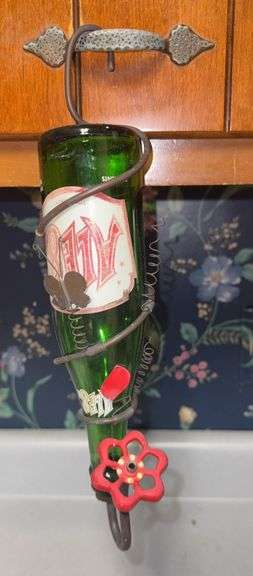 Ale 8 One Bottle Hummingbird Feeder image