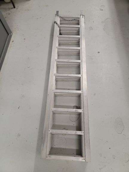 Aluminum Dock Ladder image