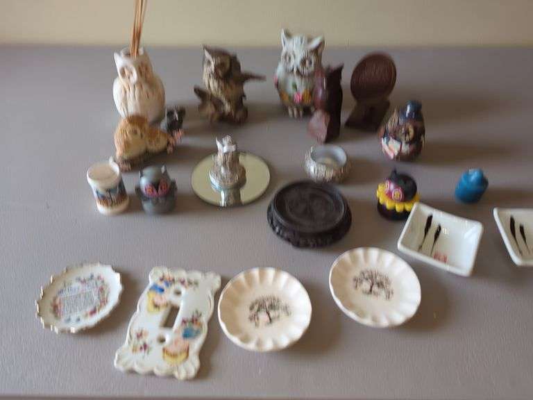 Assorted Figurines, Dishes and Decoratives image