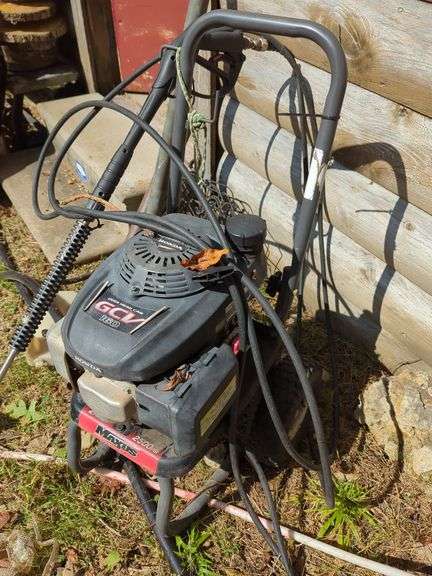 Honda Maxus 2.4 GPM 2500 PSI Pressure Washer image