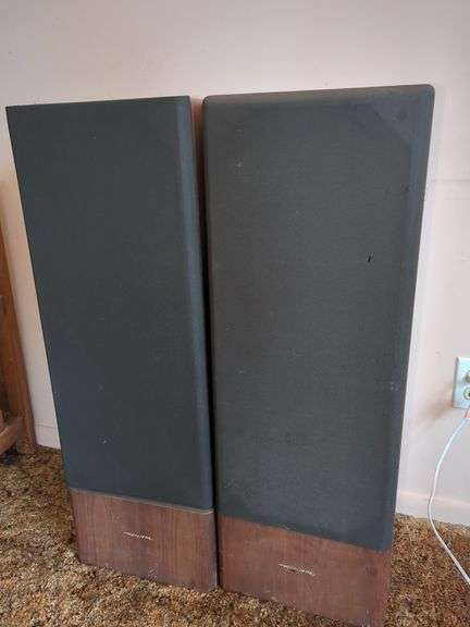 Realistic Optimus T-120 Speakers image
