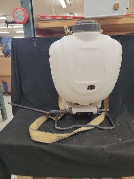 Backpack Sprayer image