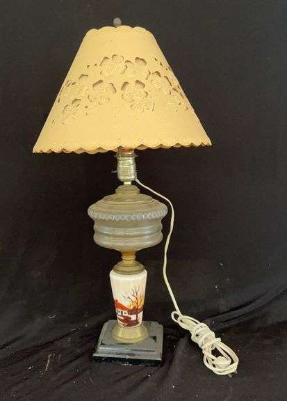 Decorative Table Lamp image