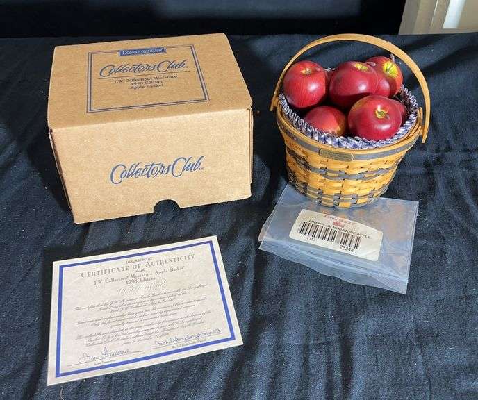 Longaberger J.W. Collection Miniature Apple Basket 1998 image