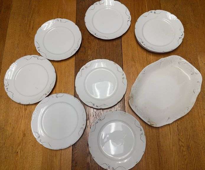 Royal Semi-Porcelain Plates image