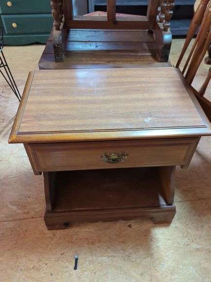 Wood End Table with Drawer image