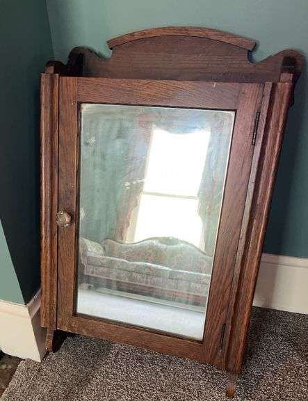 Wall-Mounted Mirrored Cabinet image