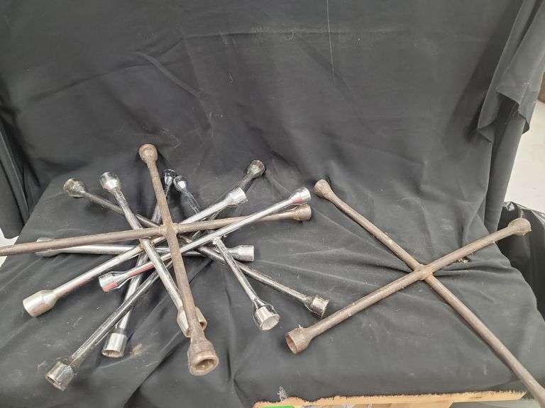 Lug Wrenches image