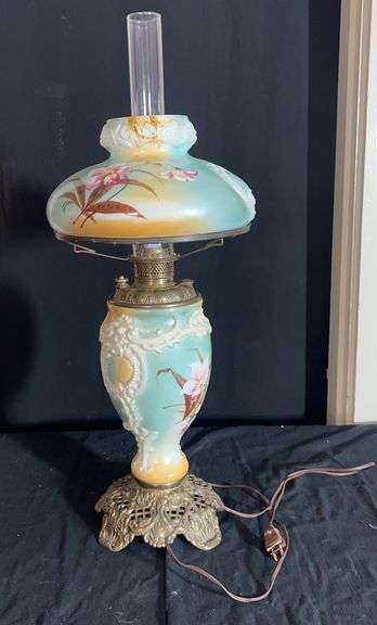 Floral Decorated Lamp image