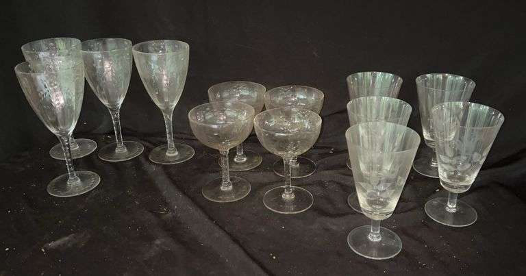Stemware Set image