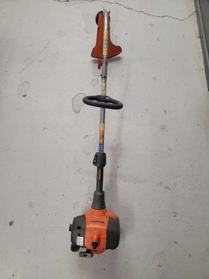 Husqvarna 128CD String Trimmer image