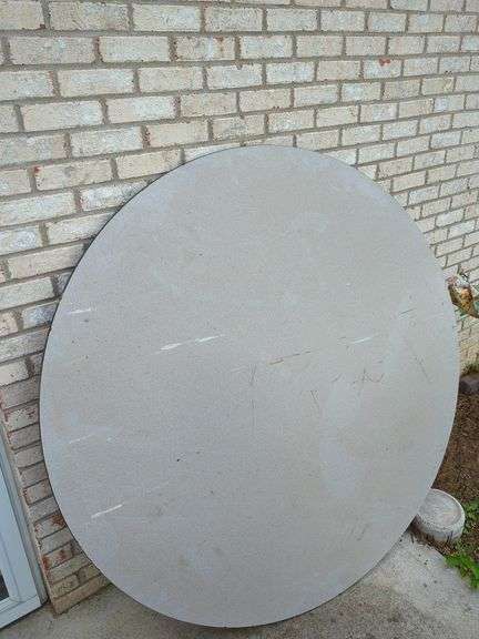 Folding Round Table image