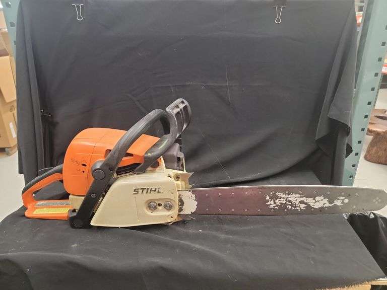 Stihl MS 290 Chainsaw image