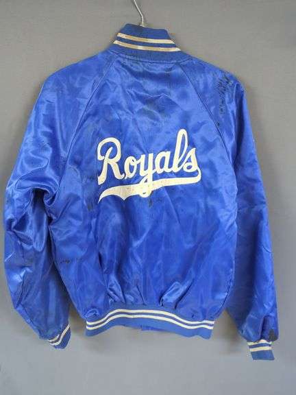 Vintage Wool Jersey #7 Wilson Sporting Goods, Royals Vinyl Jacket Medium World Champs 1985, MPV Michael Jordan T-Shirt Size XXL