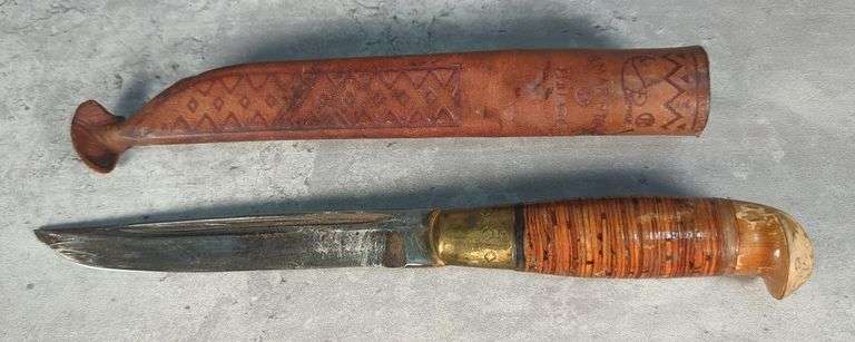 Finnish Fixed Blade Hunting Knife, 5.75" Blade, In J. Marttini Leather Sheath image