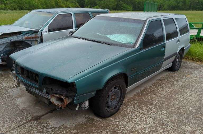 1997 Volvo 850 Series Station Wagon Car, VIN YV1LW5551V2322827, Mileage Showing On Odometer 292255, Missouri Title, Parts Only