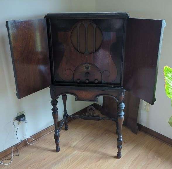The Crosley Radio Corporation Radio And Radio Cabinet, Model 171, 51" x 25" x 16", Powers On, Back Panel Is Detached, Bidder Responsible For Proper Removal