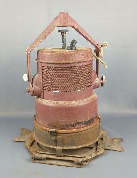 Mole-Richardson Focusing Spot Light, Approx 19" Tall, Needs Repair image