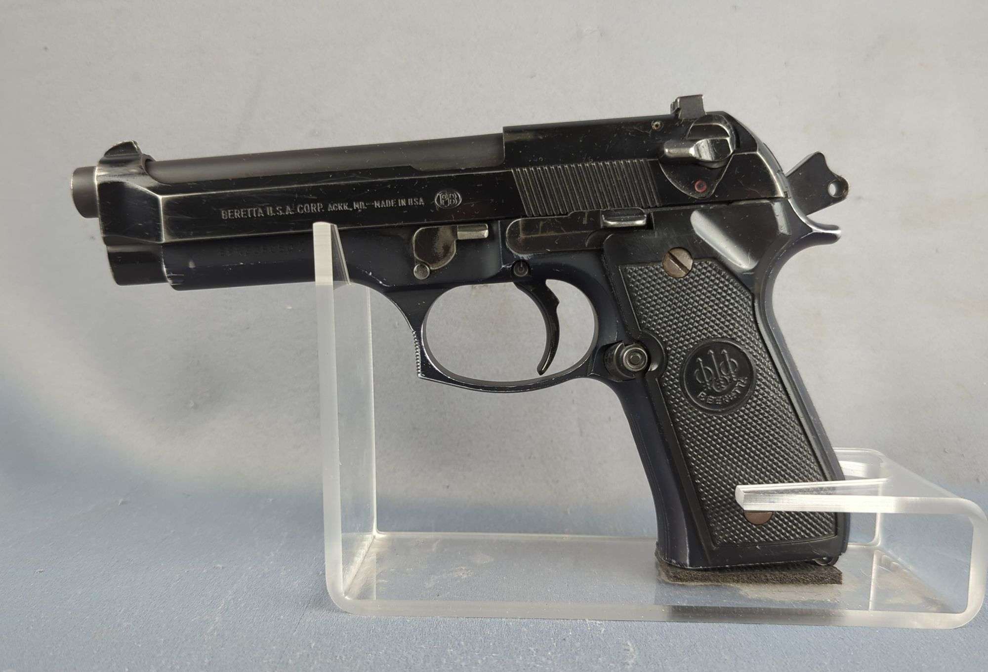 Beretta 92FS 9mm Parabellum Pistol SN# BER335050Z, No Mag