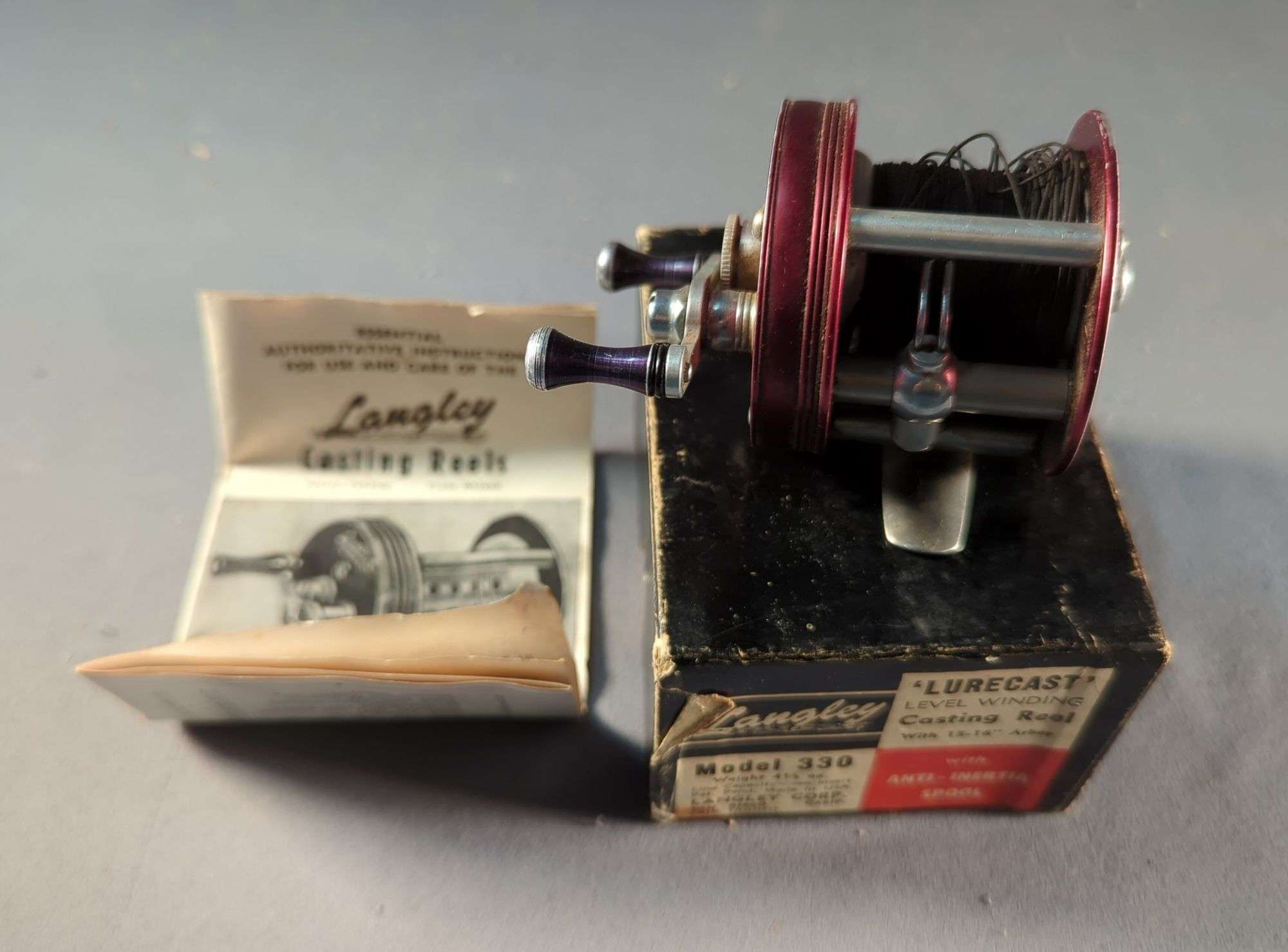 リール LANGLEY LURECAST 330 Vintage Zebco Langley Lurecast 330 Narrow Spool Fishing Reel