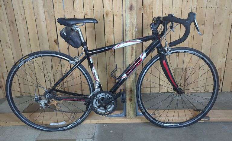 Diamondback Podium 2 24-Speed Racing Bike image