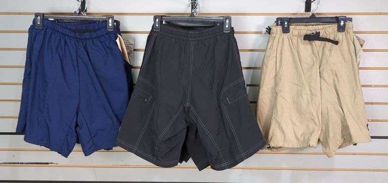 Bellwether And Borah Baggy Shorts, Size Small, Approx Qty 14 image