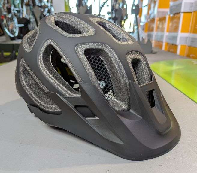 Serfas Incline Helmet, Size S/M image
