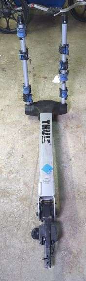 Thule Hitch Mount Bike Rack With Key image