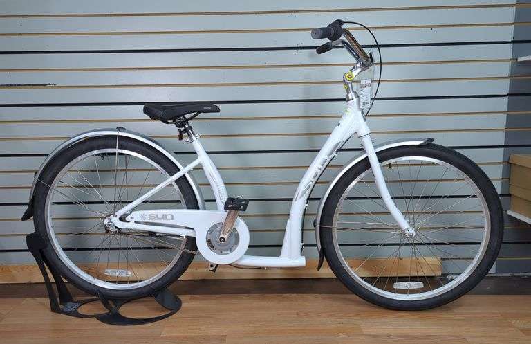 Sun Bicycles Streamway Bicycle image