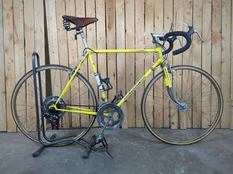 Peugeot Road Bike image