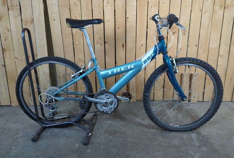 Trek 220 Mountain Track Series Bicycle image