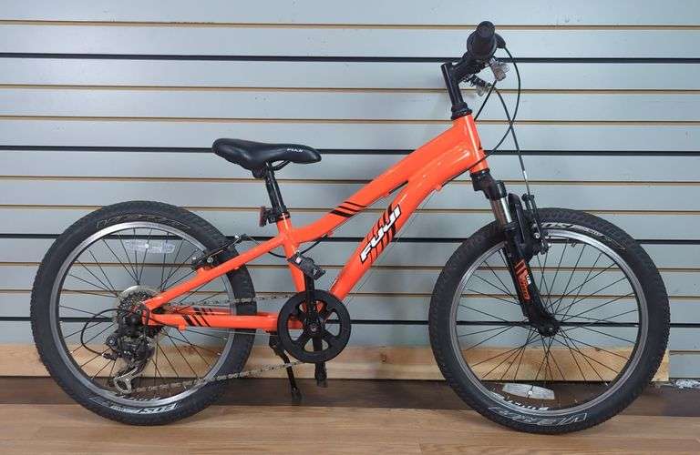 Fuji Dynamite Youth Bike image