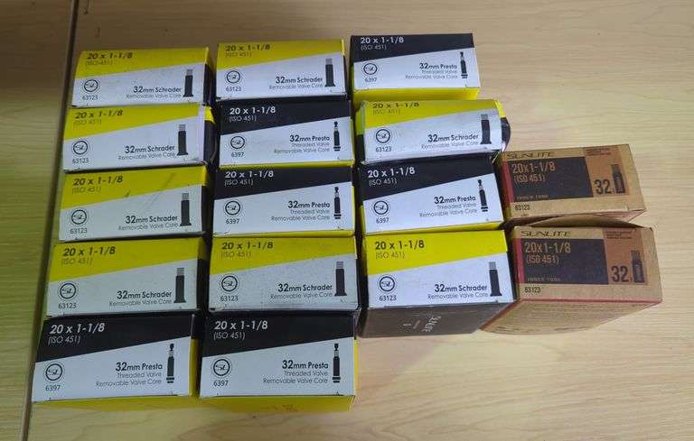 Sunlite Bicycle Inner Tube Valve Cores, Size 20 x 1-1/8 image