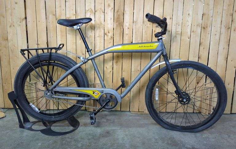 Felt Bicycles V12 Cruiser Bike image