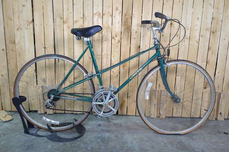 Alpine Vista Bicycle image