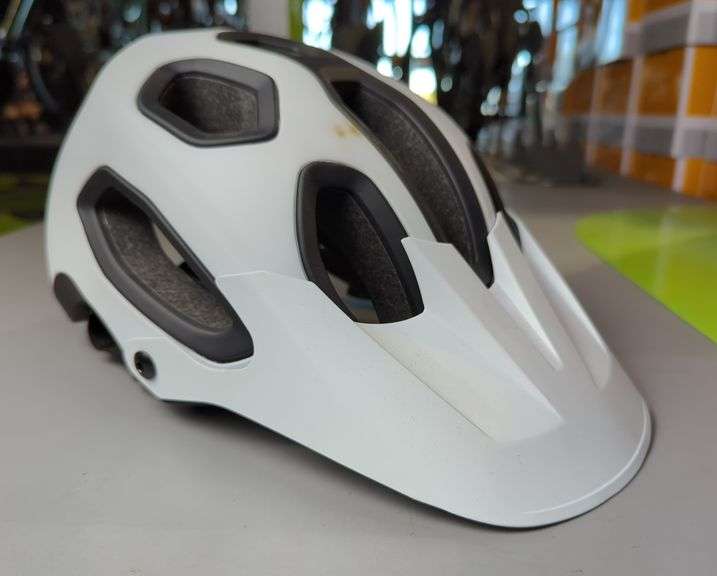 Cannondale Intent Bike Helmet, Size S/M image