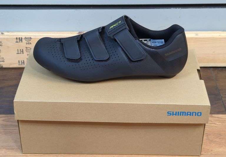 Shimano Road Cycling Shoes, Size 46 image