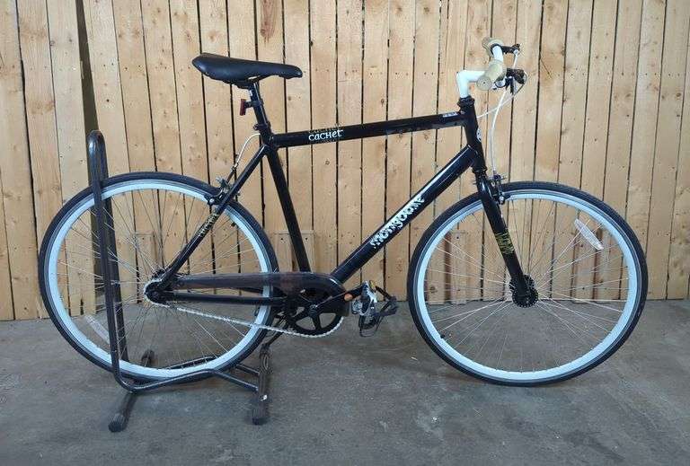 Mongoose Cachet Hybrid Bicycle image