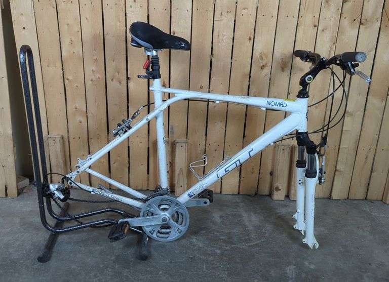 GT Nomad Fitness Series Bicycle Frame and Parts image
