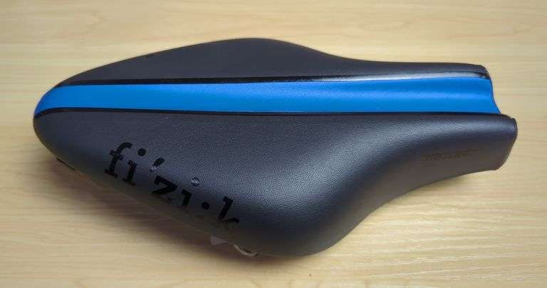 Fizik Tritone 6.5 Bicycle Saddle image