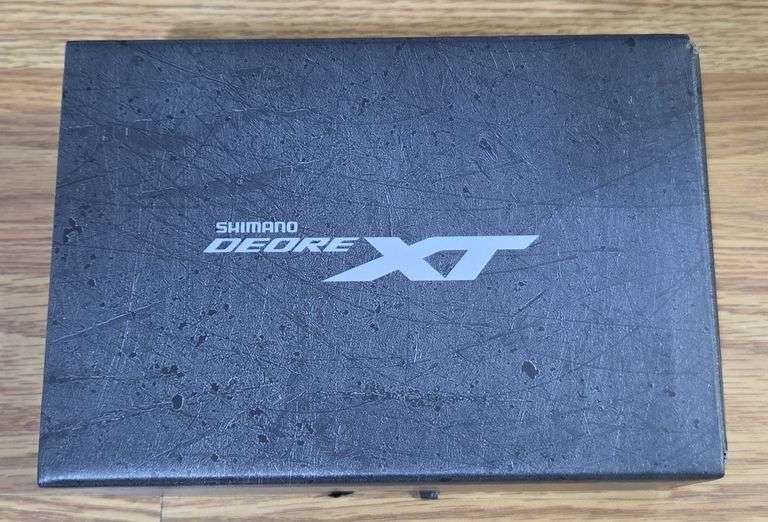 Shimano Deore Pedals image